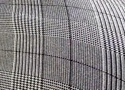 Walking Bulging in the Garden