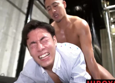 Hiroya Throws Fat Dick To Businessman Kou Sexy Butthole