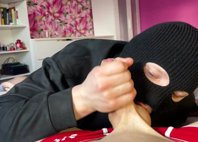 Foot Massage and Cock Sucking for a Young Guy