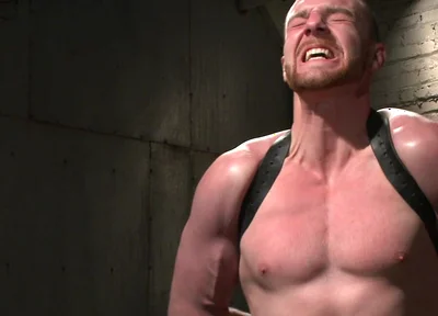 Straight Hunk Jimmy Bullet Pushes His Limits to the Max!