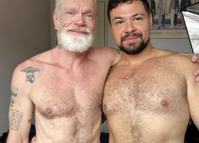 Fucking the Gym Bastard in the Shower