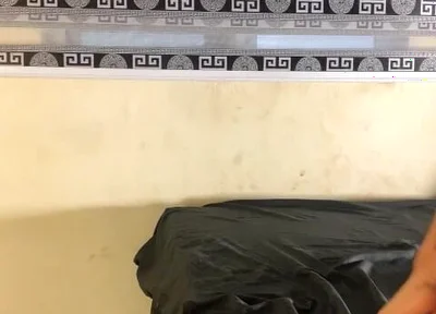 My New Bottom Friend Wants to Test My Big Dick