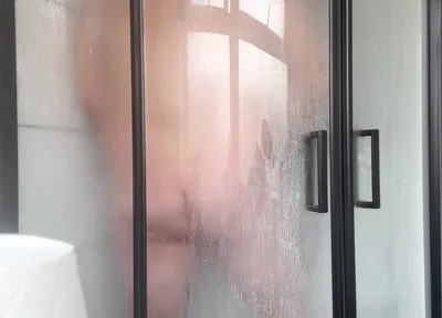 Horny Man Strips and Shaves off Pubic Hair