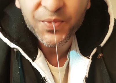 Dirtyjunkbro Uses an Artificial Pussy and Cumrein.