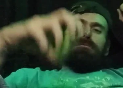 Smoking in Silence