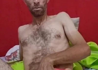 They All Come and Enjoy Watching Me Masturbate with Great Lust