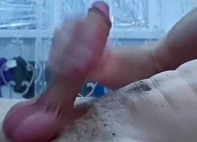 A Pleasure for the Eyes, a Guy with a Beautiful Body Brings His Big Cock to Orgasm and Cums