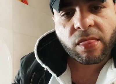 Dirty Play in the Bathroom, Sox and Feets