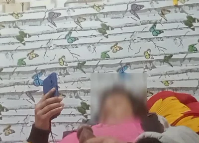 Your Bestfriend Who Loves to Jerk off While Watching Bold.