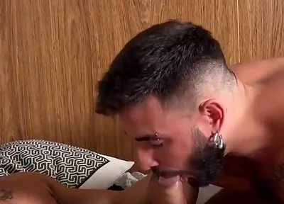 Big Uncut Cock Hung Papi Caio Venturini Fucks Uncut Papi Bareback Muscle