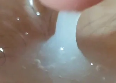 Deep Navel Turns Into a Reservoir of Cum.