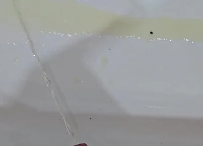 Peeing to the Bathtub