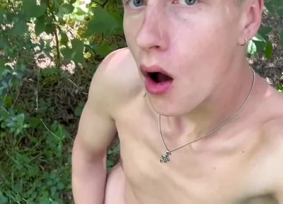 Young Bro Axton Drake Gets Naked in the Park