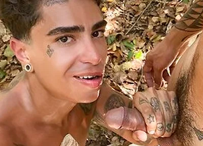 Hot Colombian Hitchhiker Cain Gomez Sucks Strangers Cock In His Car