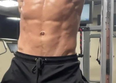 Little Hotel Gym Pump While I Wait for