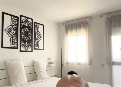 Tiding the Bed Naked