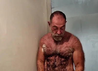 Hairy Muscle Stepdaddy Showering