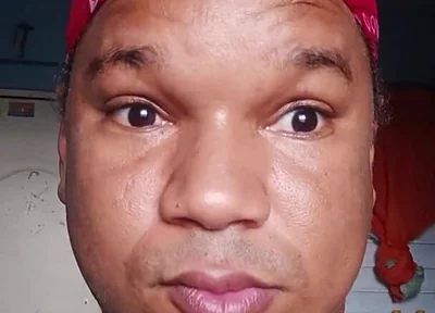 With a Beard or Without a Beard