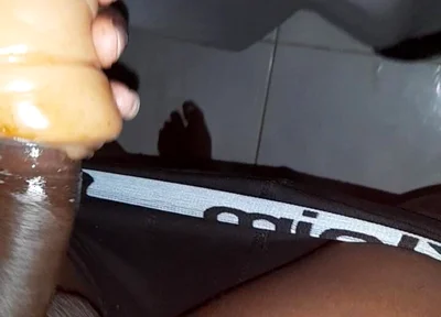 Jerking off S11 E4