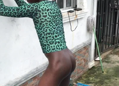 Make My Pussy Wet Baby