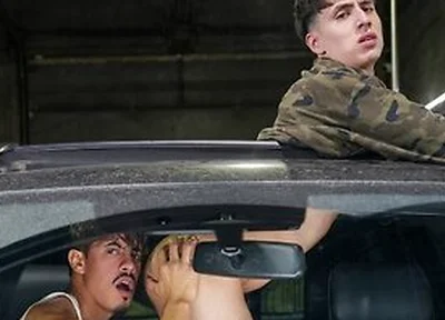 Demanding Customer Angel Elias Gets Dominated As Compensation At Internet Papis Shop
