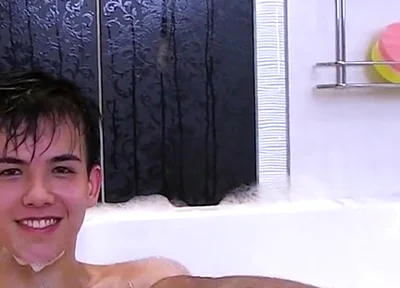 Alexandre Lee teen boy bath time jerk off