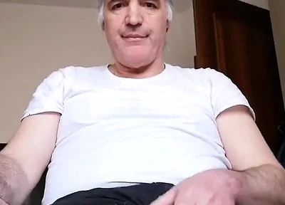 Must Get Hard Cock to Enjoy with the Handjob