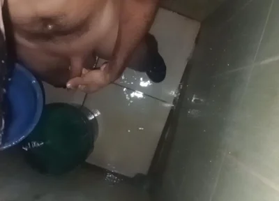 Man Gets Cocked and Balls in Single Chamber Bath