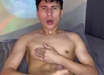Mugiis Tugs Pulses with Flirty Dick Play