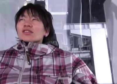 Japanese Boy Cums Twice On Gondola Lift