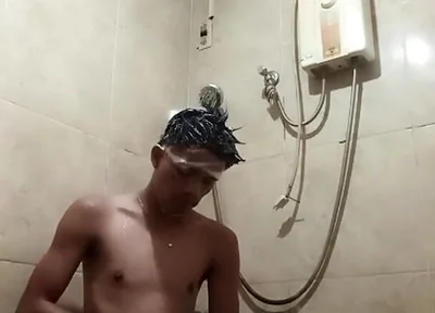 Filipino Solo Shower: Slim Asian Twink Jerks Big Cock