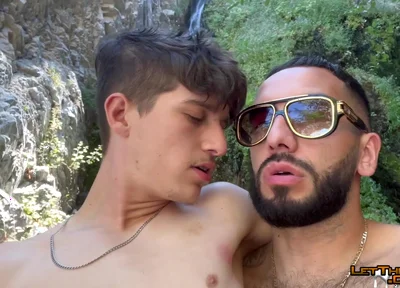Tatted Gay Stepdaddy Fucks Twink Public Hiking Waterfall Fucking Caught Hardcore Anal Big Cumshot Uncut