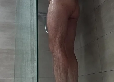 I Made This Video at the Best Hotel in My City