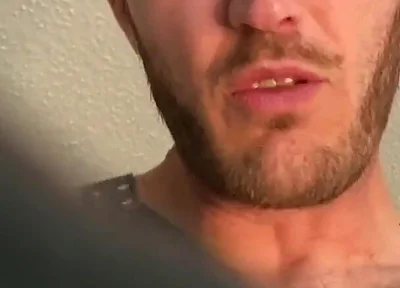 Come Here and Be Stepdad's Cute Slut