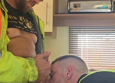 A Gay Tradies Confession