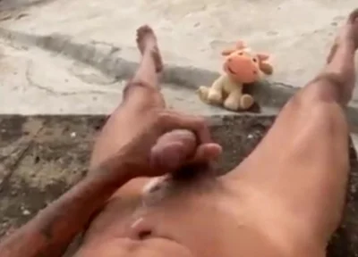 A Cumshot to Relieve Stress in the Backyard