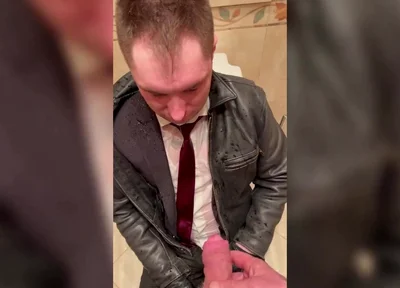 Mega Pissing Kinkysirius Play! Full Video!!