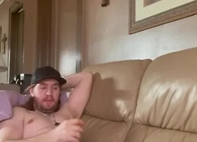 Solo Male Pleases And Edges His Self In Living Room With Loud Moaning