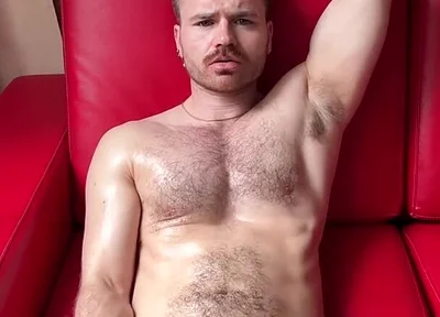 Ftm Solo Masturbation: Massage Oil, Hairy Bush, Feet, Squirting