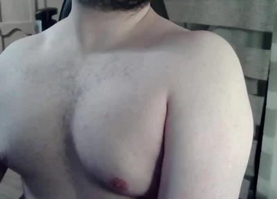 Beefy Virgin Camboy Dances and Flexes