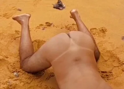 Ladysilva Nude on the Beach