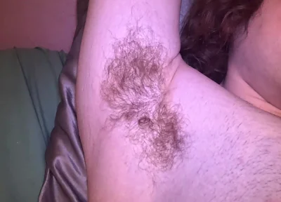 Anyone Want to Sniff My Armpits?