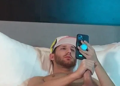 Jerking off for 30 Minutes