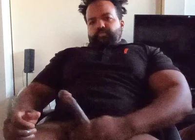 Thick Mixed Latino Bear Jacks off to Porn
