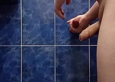 Shower Party with a Cumshot
