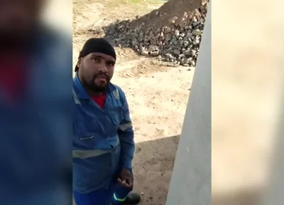 Before Heading Home, the Worker Gets a Quickie at the Construction Site.