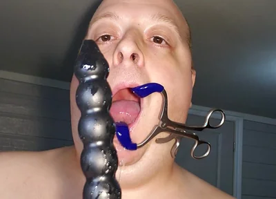Mouth Spreader Deepthroat 3 Huge King Cock Dildo