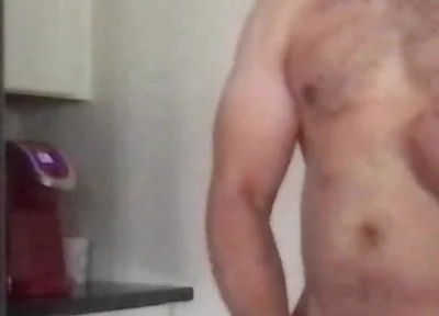 Quick Cumshot in Kitchen