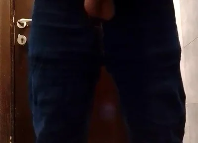 Indian Young Boy Masterbating in Her Bathroom H.j - Hemoshovel