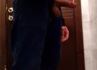 Indian Young Boy Masterbating in Her Bathroom H.j - Hemoshovel